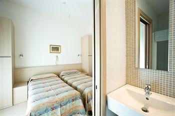 Colonna Hotel 3*
