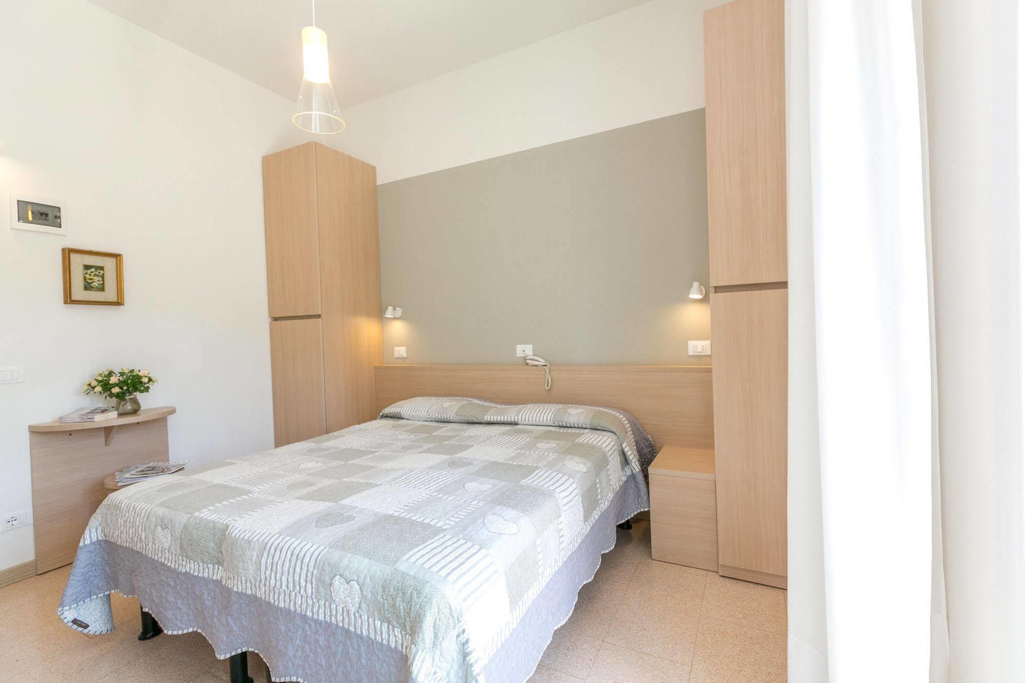 Hotel Colonna 3*